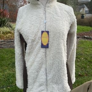 Super soft fitted fleece jacket by Horseware Ireland